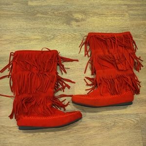 Minnetonka Fringe Boots